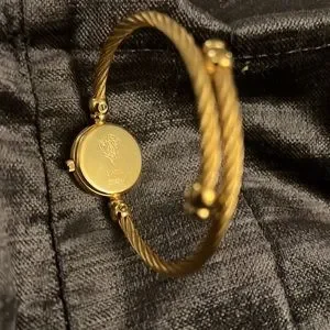 Gucci | Accessories | Gucci 247l Ladies Used Bangle Watch 